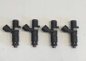 WTRYSKIWACZ VW Golf VI 1.6 8V _ 06A906031CM