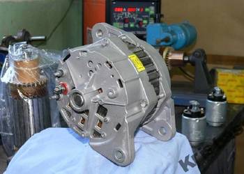 ALTERNATOR CUMMINS yanmar hanomag cat hatz bobcat