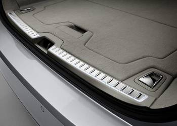 VOLVO XC90 II podswietlana listwa bagaznika Blonde 31664527