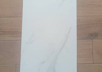 Płytki samoprzylepne winylowe 30x60 cm