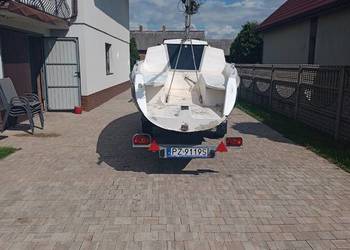 Łódź jacht przyczepka