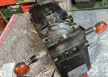 Błotnik Tył Tylny SUZUKI GSX 1100G NADKOLE TYŁ Kierunki Kierunkowskazy