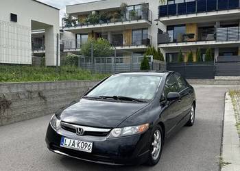 Sprzedam Honda Civic 8 z USA automat