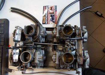 Gazniki Yamaha V Max