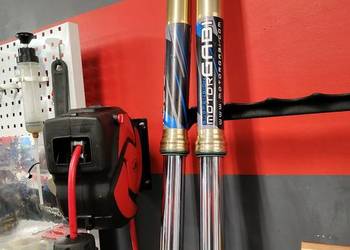 Yamaha YZ, YZF lagi, zawieszenie przednie