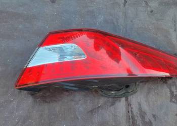 KIA OPTIMA III LAMPA PRAWY TYŁ PRAWA TYLNA 92402-2T0 // 665