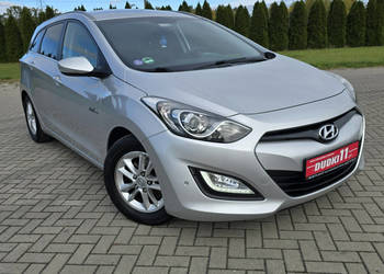 Hyundai i30 1,6Benzyna Navigacja.Czytanie Znaków.Ledy.Klimatr 2 str.Tempom…