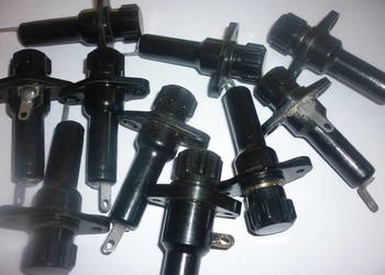 Gniazdo bezpiecznika