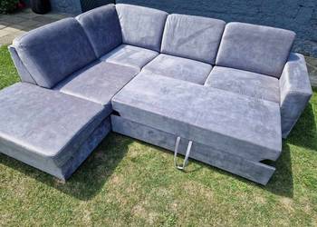 Naroznik z funkcją spania i pojemnikiem