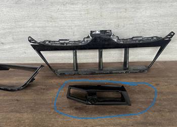 BMW G70 M-PAKIET KRATKA PRAWA ZAŚLEPKA ZDERZAKA PRZÓD 8083178