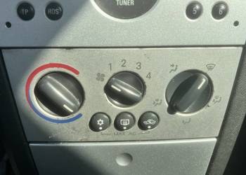 Panel sterowania nawiewem klimatyzacją Opel Meriva A