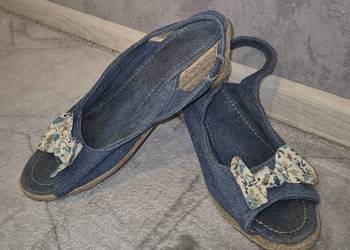Buty na koturnie rozm 36