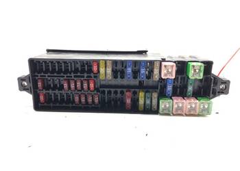 SKRZYNKA BEZPIECZNIKÓW SKODA FABIA III Hatchback 1.4 105KM MODUŁ