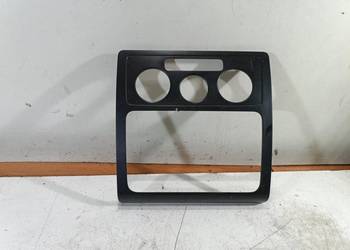 RAMKA RADIA VW CADDY 2K 1.9 TDI 2K0858061