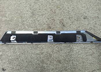 Nakładka błotnika tylnego mazda mx30 orginalna