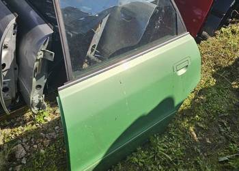 Drzwi audi a4 b5 lewy tył Drzwi audi a4 b5 lewy tył