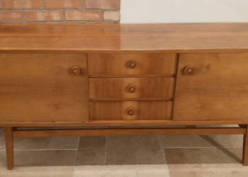 BILEA komoda stół krzesła VINTAGE z lat 60 PRL wysoki połysk orzech klon