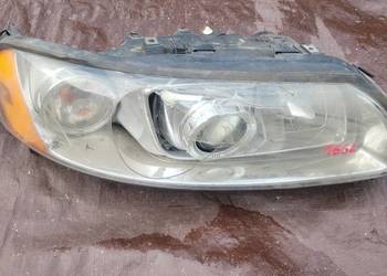 Volvo S60 I XC70  V70 II REFLEKTOR PRAWY LAMPA PRAWA PRZÓD 31111181 / 1666