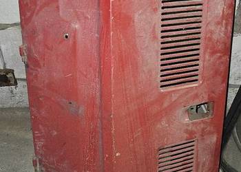 Klapa silnika fiat 126p, stary typ