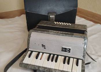 Akordeon Dziecięcy Rok 1978.