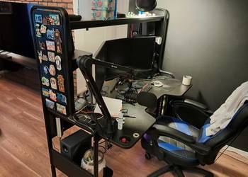 Syndyk sprzeda Biurko gamingowe