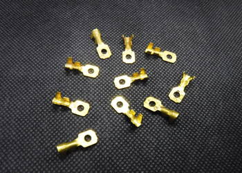 Końcówka kablowa 1,5 mm2 oczkowa mosiądz konektor x 10 sztuk