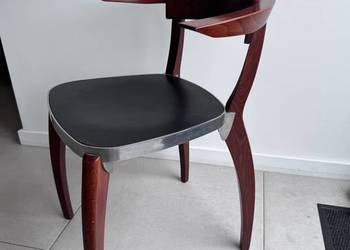 Krzesło włoskich projektantów