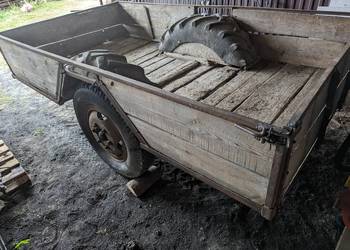 Przyczepa jednoosiowa Przyczepa jednoosiowa