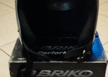 Kask narciarski BRIKO