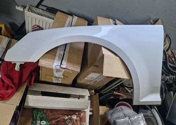 Audi a4 b9 przed lift błotnik lewy przód LS9R