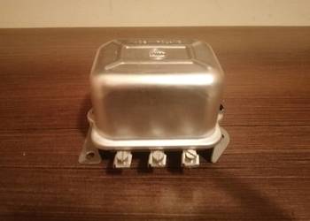 Oryginalny regulator napięcia Ursus C-330 12V NOWY