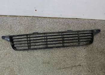 KRATKA  ZDERZAKA ŚRODKOWA PRZÓD T27  Toyota Avensis III (2009-)