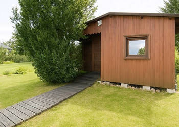 Urokliwa działka ROD Kajetany domek ochrona media