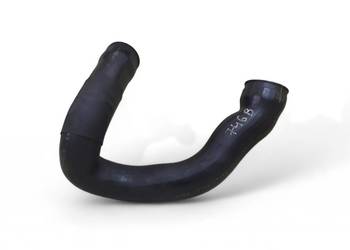 RURA WĄŻ PRZEWÓD POWIETRZA INTERCOOLERA AUDI A6 C5 2.5 TDI 4B0145746B