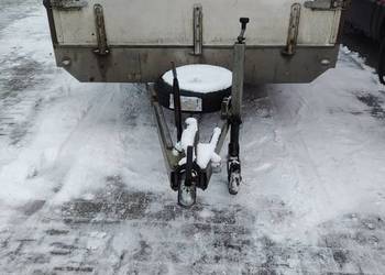 Przyczepa ciężarowa, laweta samochodowa