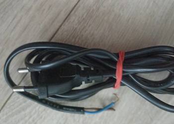 Sprzedam przewód kabel z wtyczką płaską 2x0,75 dł.180cm czarny