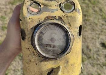 Lampa komar sztywniak