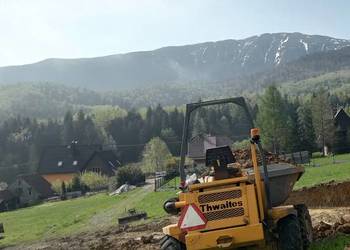 Wozidło budowlane thwaites 5ton