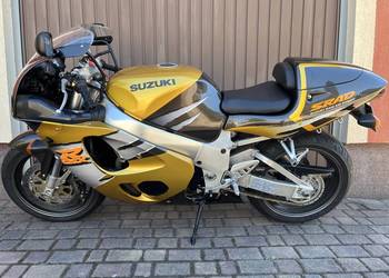 Suzuki GSXR 750 SRAD