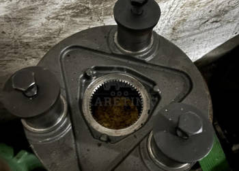 John Deere 7430 7530 7610 7710 7730 7810 7820 7920 - trzymak nośnik sateli…