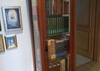 Witryna włoska - biblioteczka