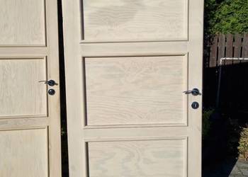 drzwi drewniane używane