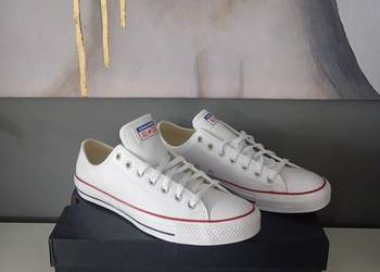 Kultowe, białe trampki Converse Chuck Taylor All Star Leather