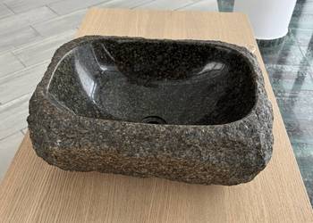 Umywalka nablatowa z kamienia naturalnego
