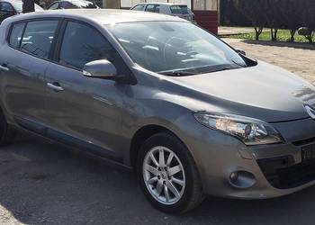 Renault Megane III * 1.6 benz. 110KM