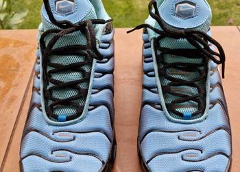 Nike Tn rozmiar44 lekko zawyżony.raz założone sprzedaję jako 43.cena 250 zł