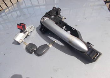 Modus 1.5 DCI 04r stacyjka komputer BSI zestaw 8200399038