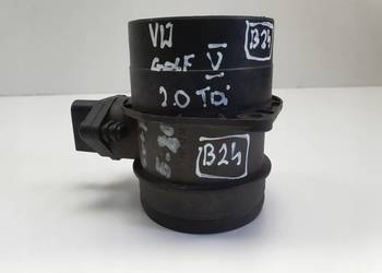 VW Golf V 2.0 TDI PRZEPŁYWOMIERZ POWIETRZA 0281002461 074906461B