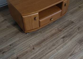 Solidna szafka RTV / Stolik kawowy Black Red White