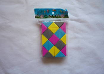 Układanka kolorowy wąż 24 el Kostka sensoryczna